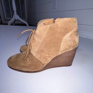 Lucky Brand Tan Suede Wedge Booties Size 7